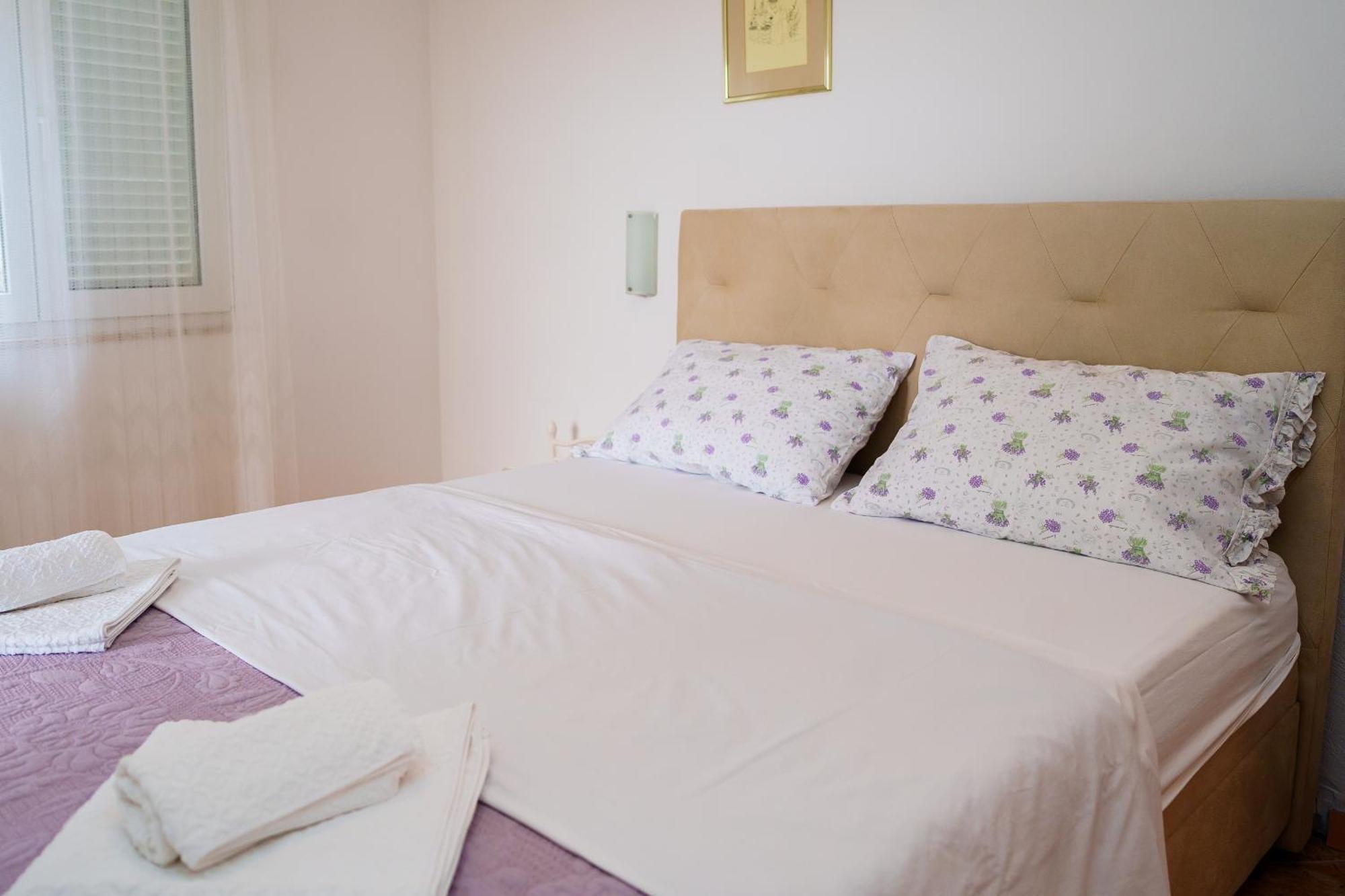 Apartments Horizont Rogoznica  Rom bilde