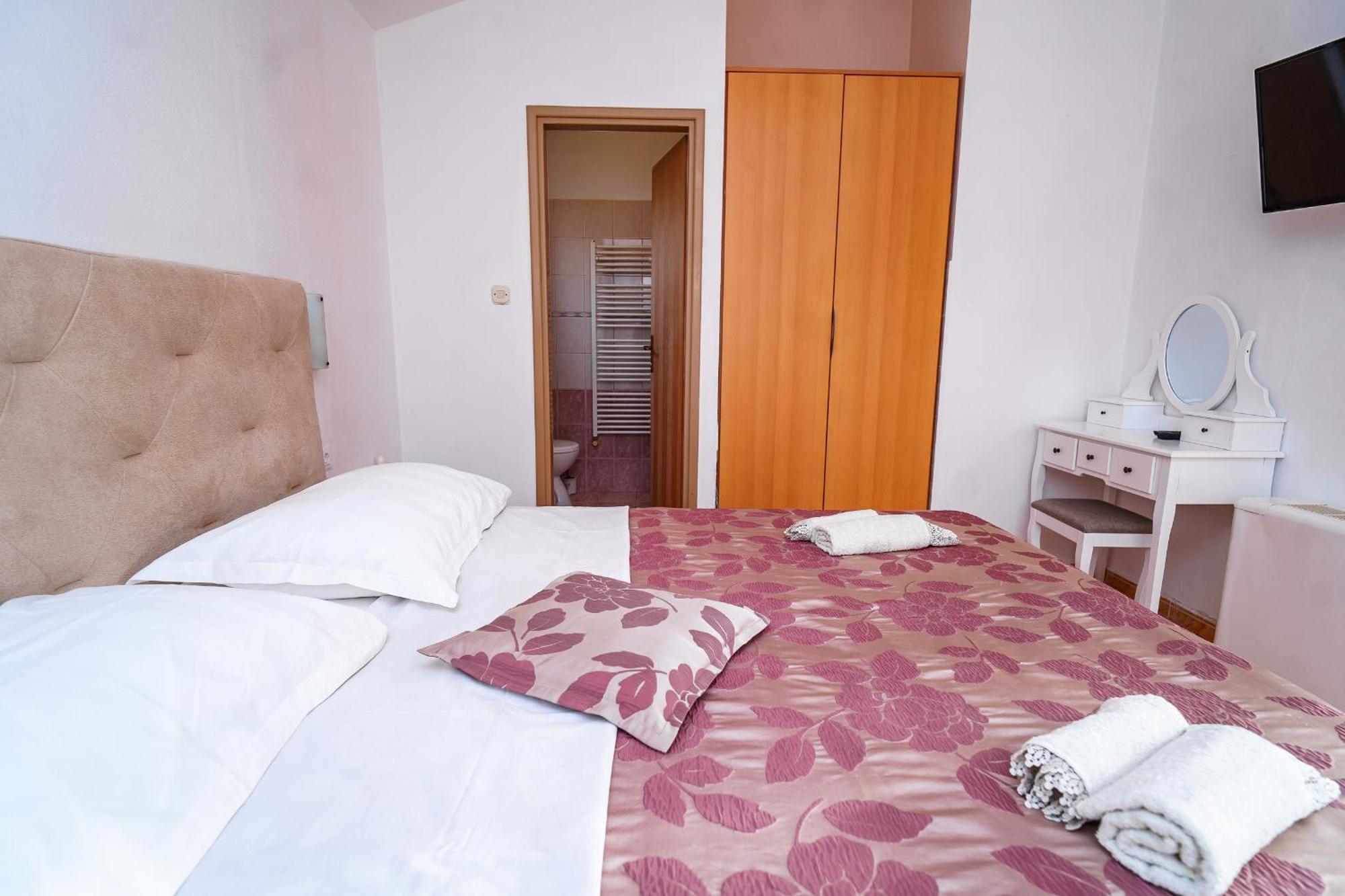Apartments Horizont Rogoznica  Rom bilde