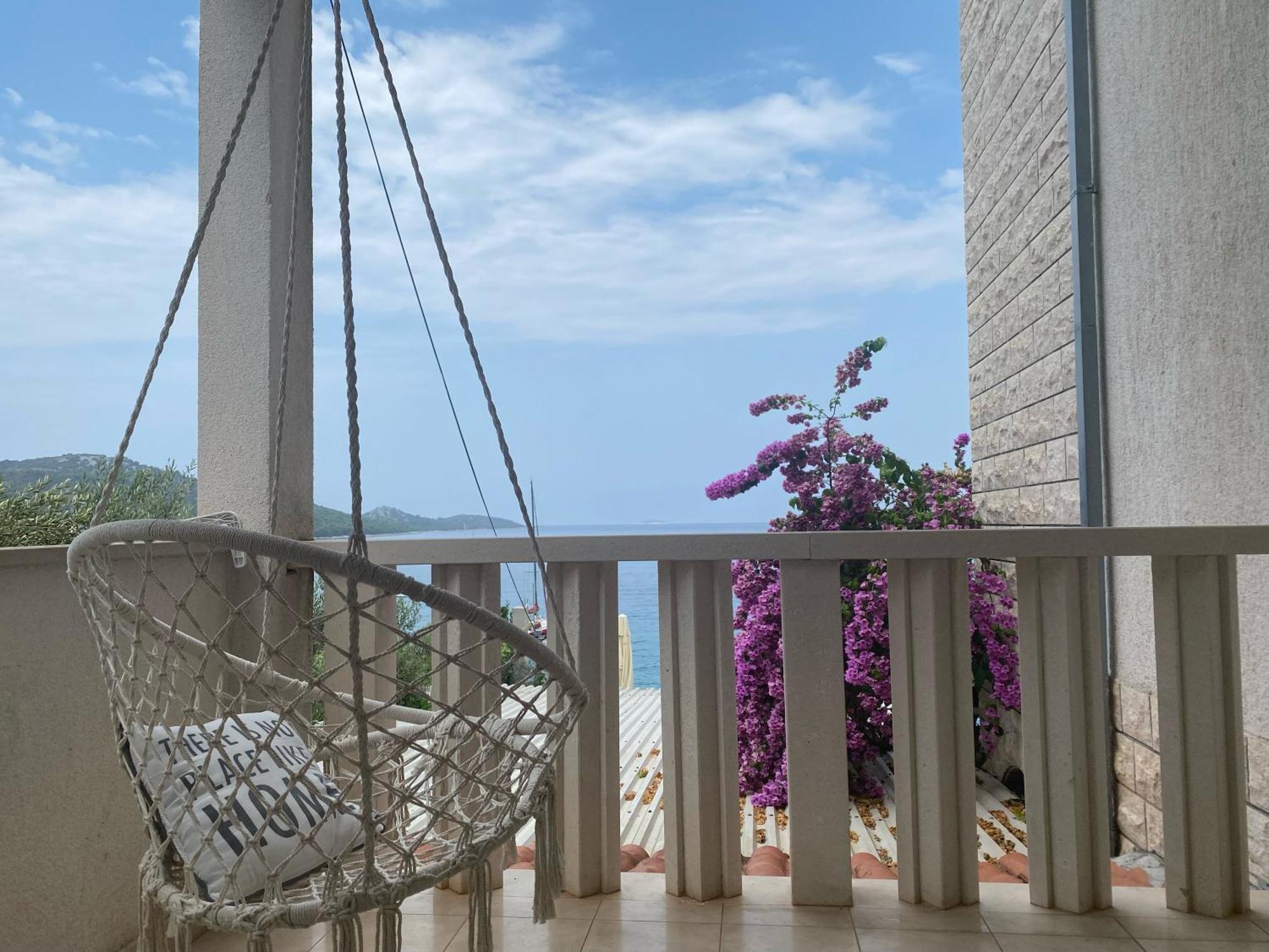 Apartments Horizont Rogoznica  Rom bilde